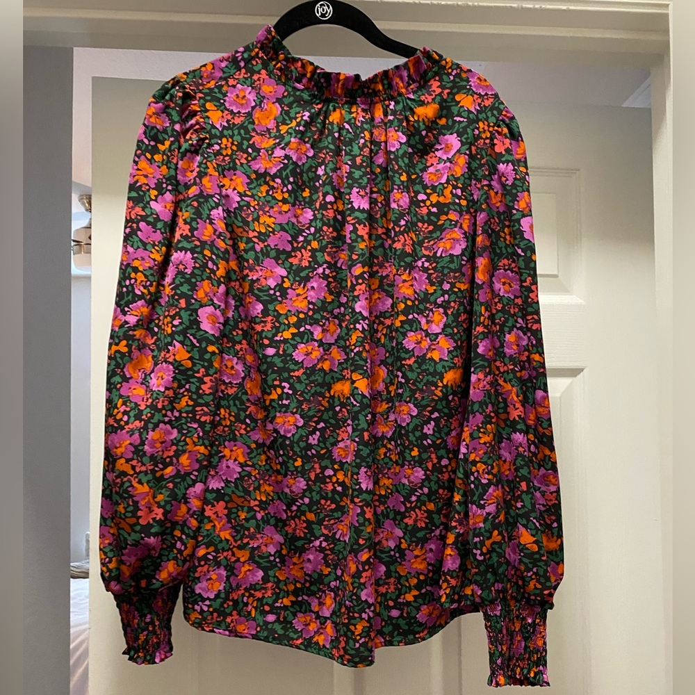 Versatile blouse for work or date night